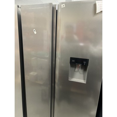 SCHNEIDER SCSBF503WDNFX - Réfrigérateur américain - 503L (322+181) - No frost - 5 clayettes verre - Distributeur d'eau